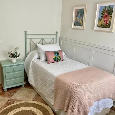 Holiday home Casa Encantadora Y Confortable En Malaga.